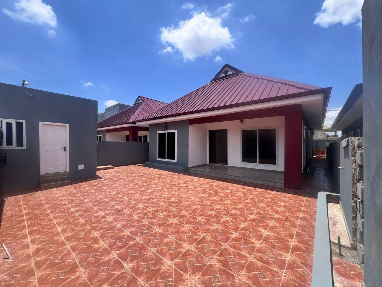 Executive newly built three bedroom house for sale at East Legon Ogbojo