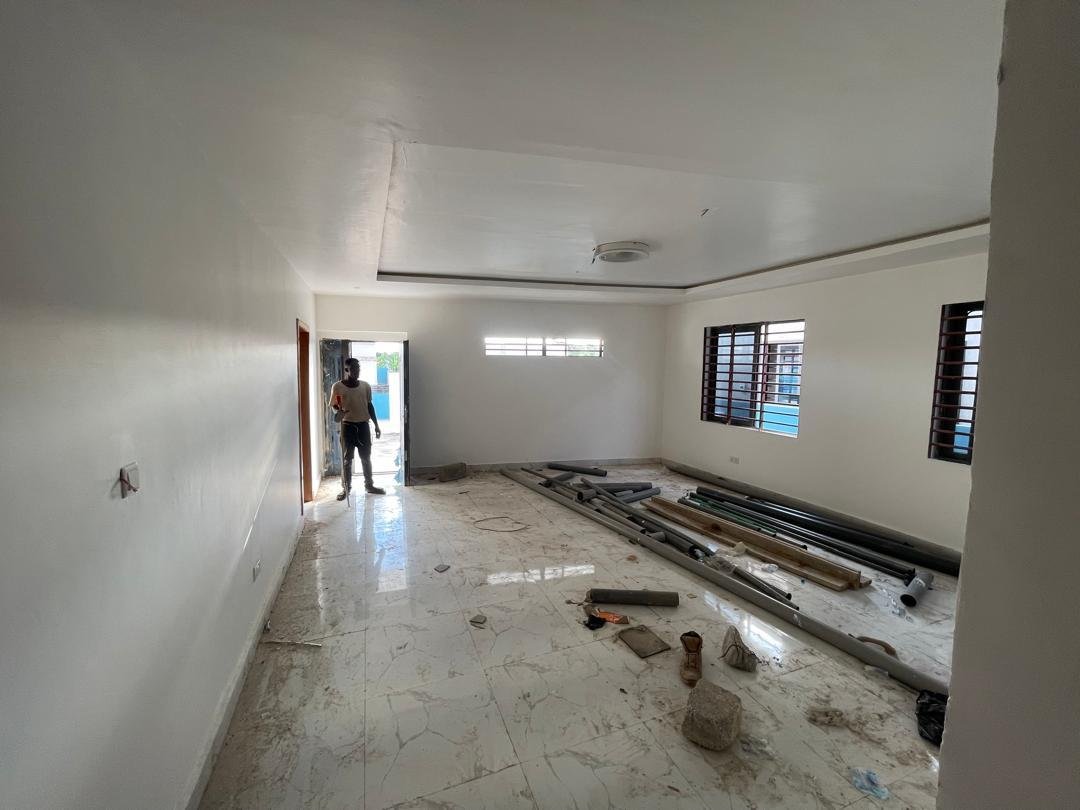 4BEDROOM HOUSE FOR SALE @ Kwabenya